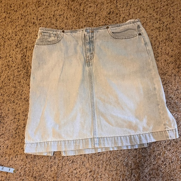 Levi’s denim skirt‎ size 9 - Picture 1 of 4